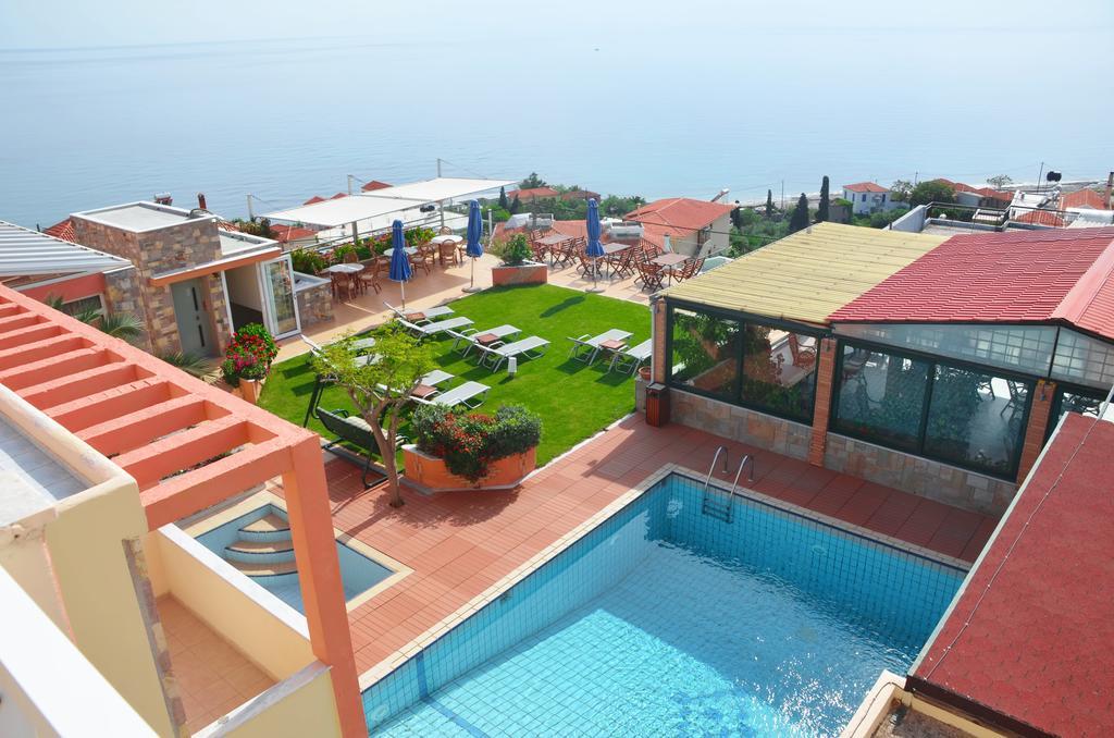 Hotel Vicky II Plomari Ngoại thất bức ảnh